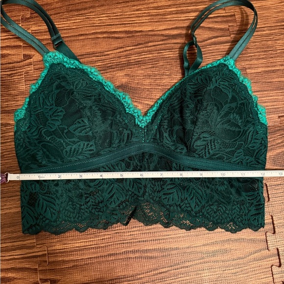 Auden Emerald Lace Bralette - M - Picture 7 of 8